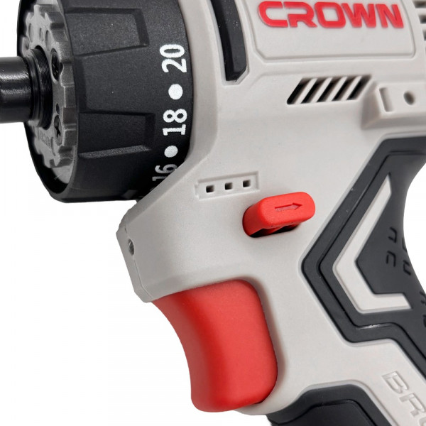 Дрель-шуруповерт аккумуляторная со сменными патронами CROWN CT21129HQX-2 BMC