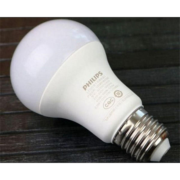 Умная лампа с управлением Philips smart bulb E27