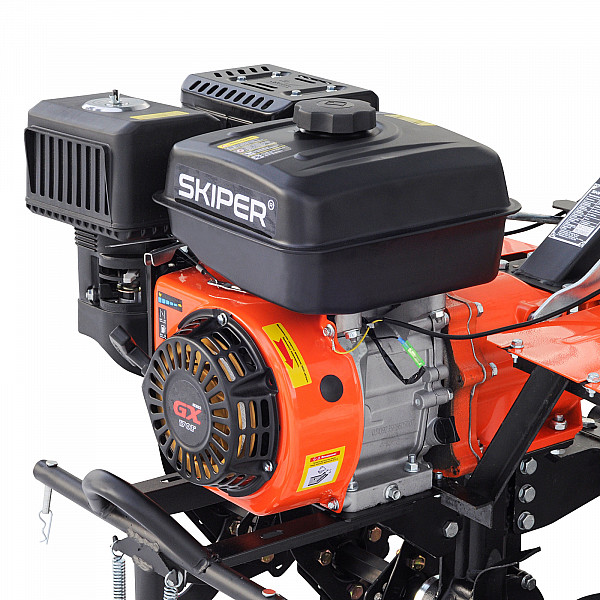 SKIPER SSP860S.00 Культиватор SKIPER  SP-860S (8 л.с., без ВОМ, пон.передача 3+1, большой бак и глушитель, без колёс)