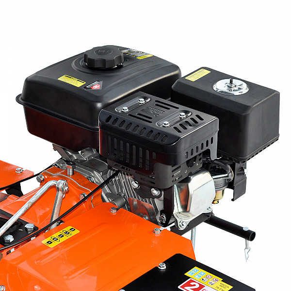 SKIPER SSP860S.00 Культиватор SKIPER  SP-860S (8 л.с., без ВОМ, пон.передача 3+1, большой бак и глушитель, без колёс)