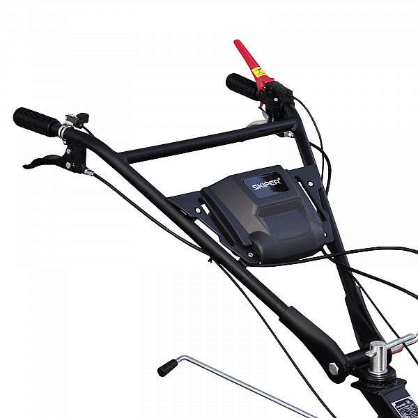 SKIPER SSP860S.00 Культиватор SKIPER  SP-860S (8 л.с., без ВОМ, пон.передача 3+1, большой бак и глушитель, без колёс)