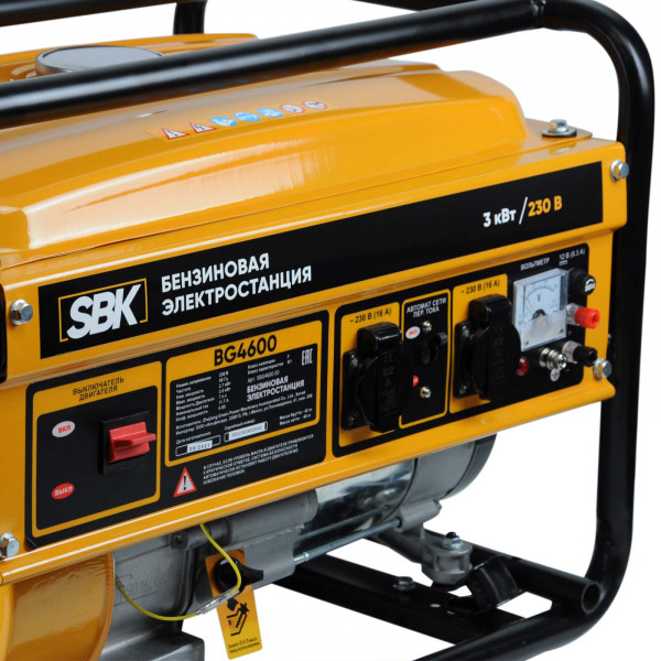 SBK SBG4600.00 Электростанция SBK BG4600 (3.0кВт, 2х230В/16А/2.7кВт, 12В, бак 15.0л)
