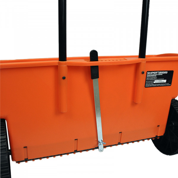 SKIPER SSR5000.00 Разбрасыватель-сеялка SKIPER SR5000 (шир. 47см, конт. 20л, 8+1 степеней регулировки)