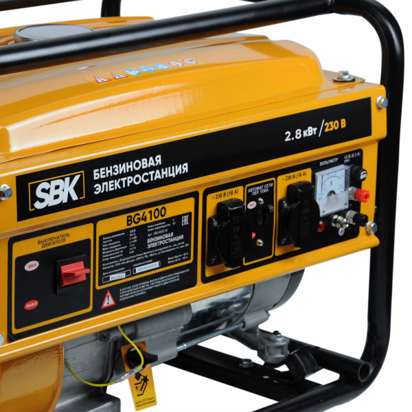 SBK SBG4100.00 Электростанция SBK BG4100 (2.8кВт, 2х230В/16А/2.5кВт, 12В, бак 15.0л)