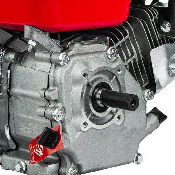 BRADO BN170F(K).00 Двигатель бензиновый BRADO N170F(K) (8 л.с., вал диам. 20мм х50мм, шпонка  5мм)