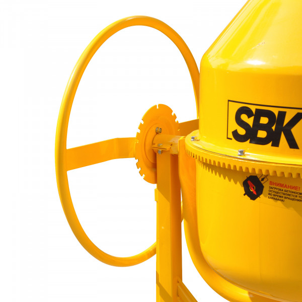 SBK SSX205.00 Бетоносмеситель SBK SX-205 (205л, 1150 Вт, 220В)