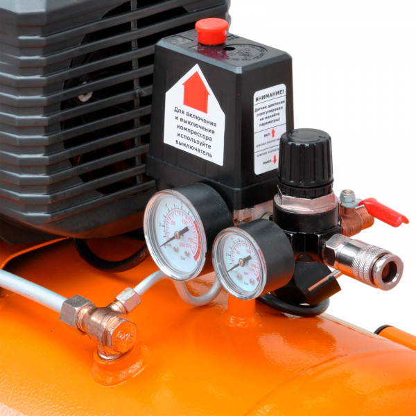 SKIPER SAR50B.01 Воздушный компрессор SKIPER AR50B (до 260 л/мин, 8 атм, 50 л, 230 В, 1.80 кВт)