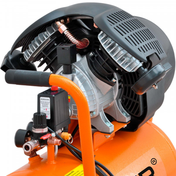 SKIPER SAR50V.00 Воздушный компрессор SKIPER AR50V (до 440 л/мин, 8 атм, 50 л, 230 В, 2.2 кВт)