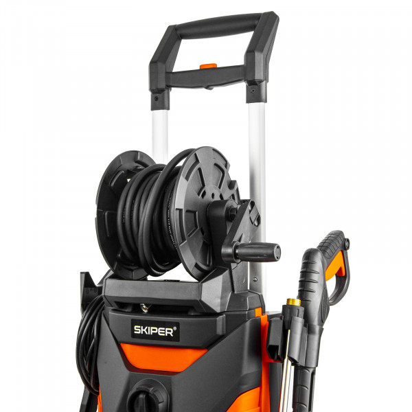 SKIPER SPM210PRO.00 Мойка высокого давления SKIPER PM-210 PRO (2800Вт; 210 Бар; 8м шланг; 19,5кг; бесщ.дв;катушка;щётка)
