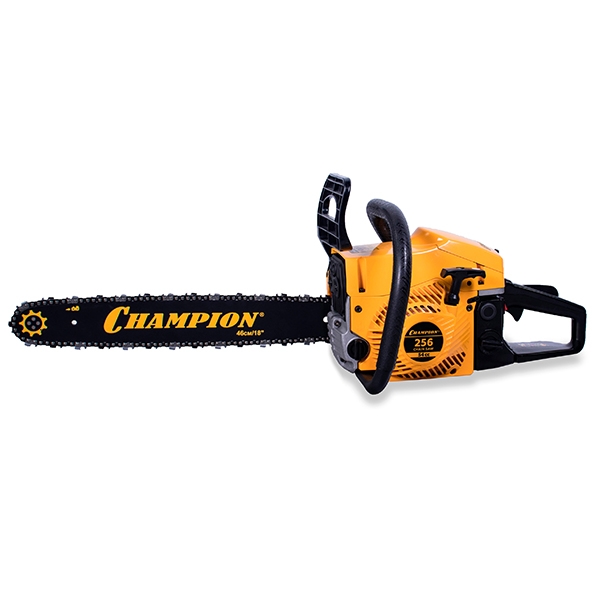 CHAMPION A256-18  Бензиновая цепная пила, 2,5 кВт, 18"/400 мм, 12500 об/мин + подарок: масло для цепи 1л; свеча; цепь; масло для 2-тактных двигателей 0,1л.