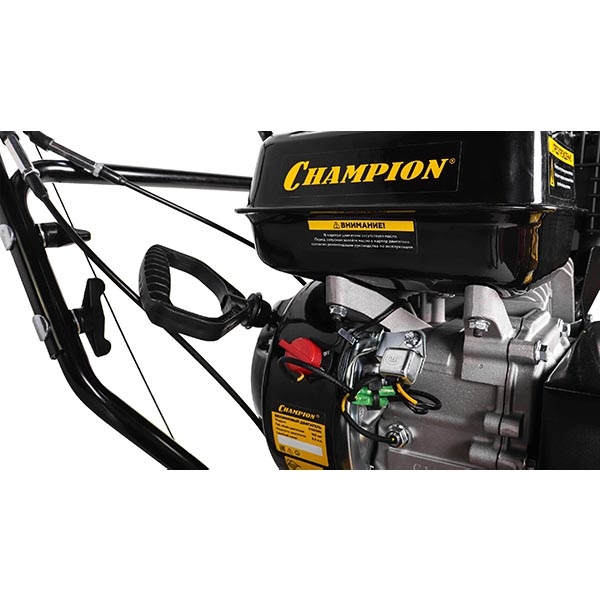 CHAMPION GS5562 Машина подметально-уборочная, 5.5 л/с, 163см.куб, шир.62см, 68кг, щетка