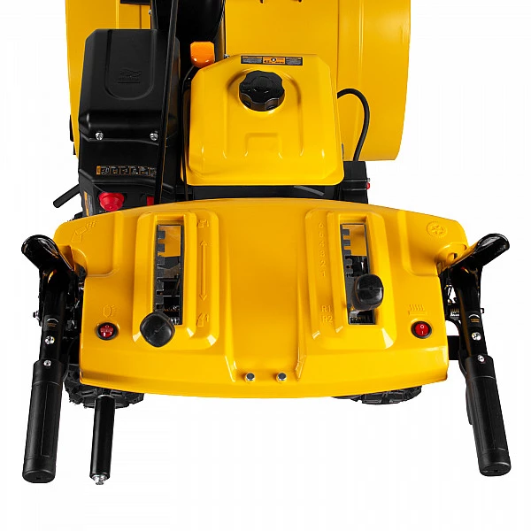 Бензиновая снегоуборочная машина DENZEL SBL 711D PRO