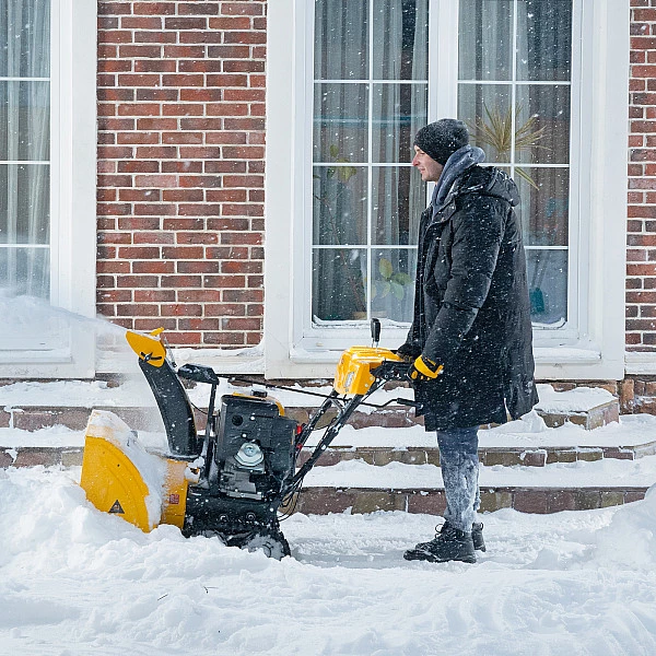 Бензиновая снегоуборочная машина DENZEL SBL 711DT PRO