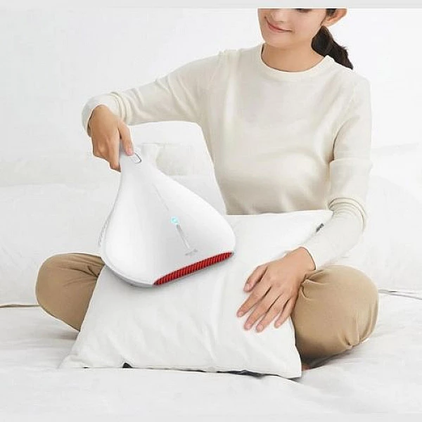 Ручной пылесос для удаления пылевого клеща Xiaomi Deerma Mites Vacuum Cleaner CM800