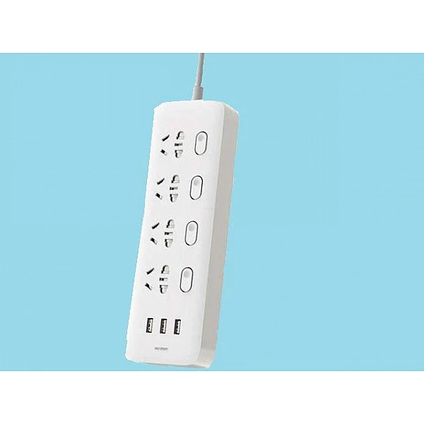 Сетевой фильтр Xiaomi Mi Power Strip (4 розетки + 3 USB-разъема)