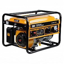 Электростанция SBK BG4100 (2.8кВт, 2х230В/16А/2.5кВт, 12В, бак 15.0л) Электростанция SBK BG4100 (2.8кВт, 2х230В/16А/2.5кВт, 12В, бак 15.0л)