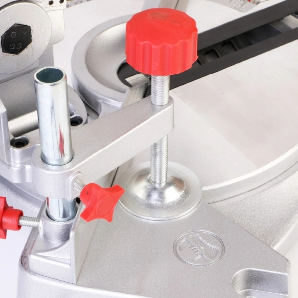 ДИОЛД ПТД-1,4М-210 Пила торцовочная по дереву, 1400 Вт, 210*25,4*2,8 мм, 5000 об/мин