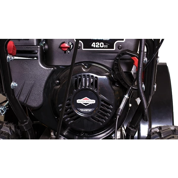 CHAMPION ST1170BS Снегоотбрасыватель, 13.5 л.с., 70см, B&S2100, 6F/2R колеса, бак 5,6 л., эл.стартер, фара, обогрев