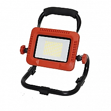 Felisatti ФА-18 Felisatti (511.5.0.00) Фонарь аккумуляторный, 18 В, 50 Вт, до 5000 люмен Felisatti ФА-18 Felisatti (511.5.0.00) Фонарь аккумуляторный, 18 В, 50 Вт, до 5000 люмен