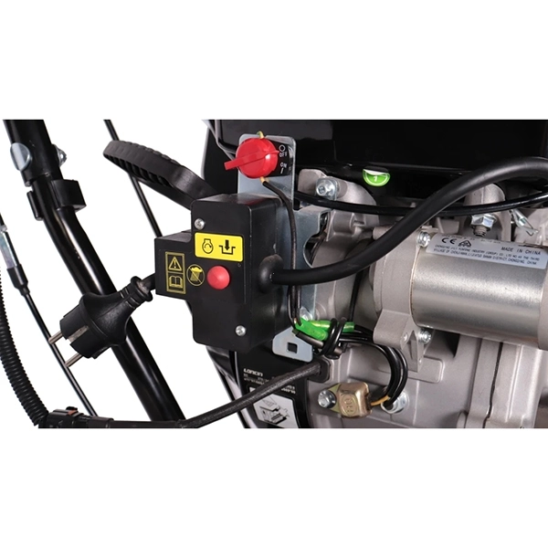 CHAMPION ST861E Снегоотбрасыватель,10 л.с.,61см,6F/2R колеса, 4 л, эл.стартер, фара, обогрев, зимний дв.