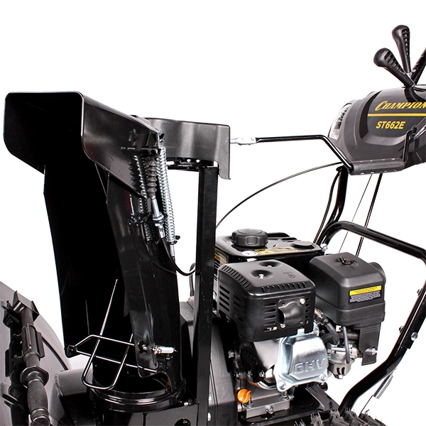CHAMPION ST662E Снегоотбрасыватель, 6,5 л.с.,61см.,6F/2R колеса, бак 3,6л., эл.стартер, фары,обогрев рук